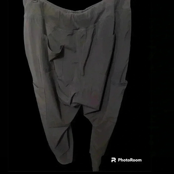 Grey scrub bottoms - Picture 2 of 2